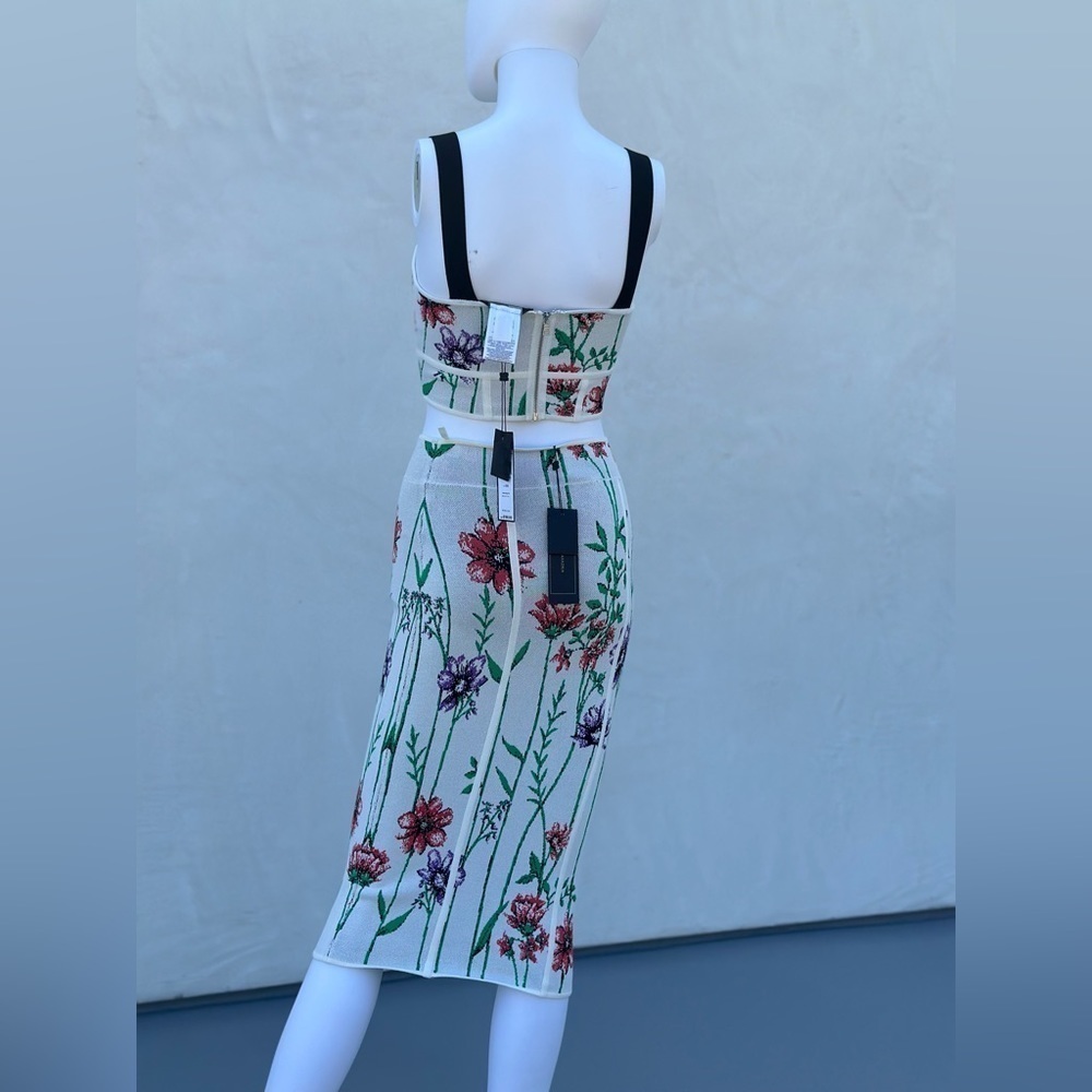 BCBG MaxAzria Floral-Jacquard Bandeau Crop Top | XXS | NWT - Picture 4 of 6